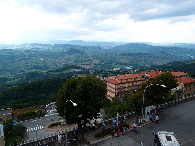 img00028.jpg