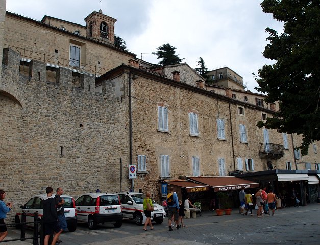 img00030.jpg
