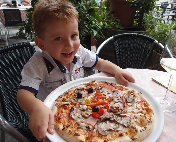 img00030.jpg