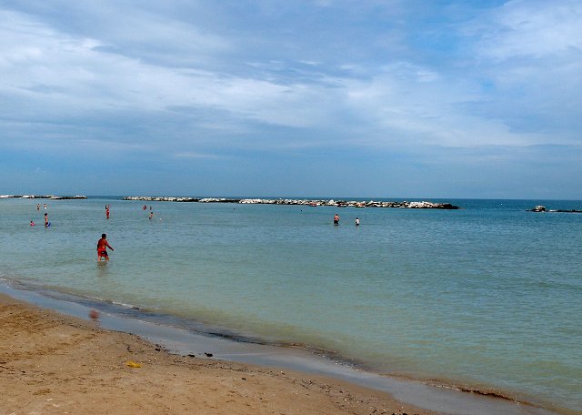 img00007.jpg