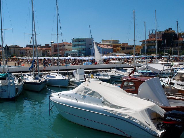 img00010.jpg