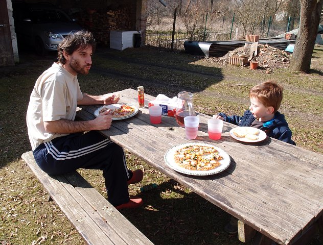 img00002.jpg