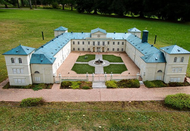 img00035.jpg