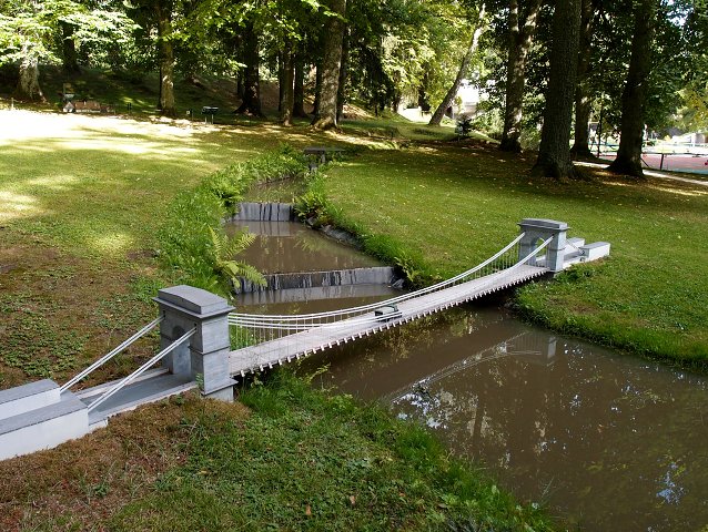 img00044.jpg