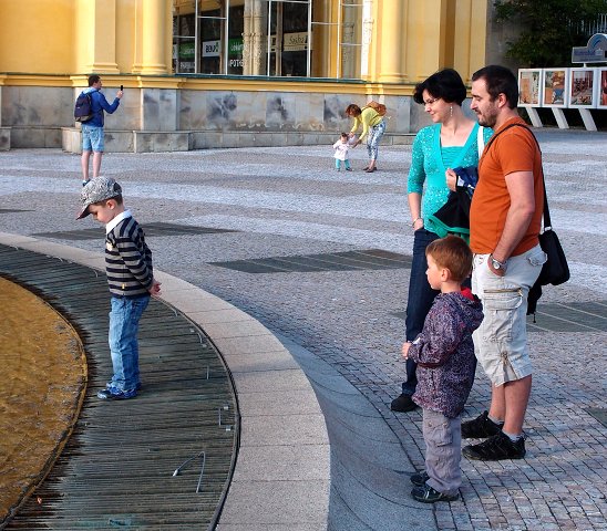 img00005.jpg