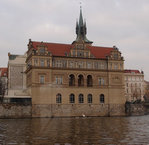 img00019.jpg