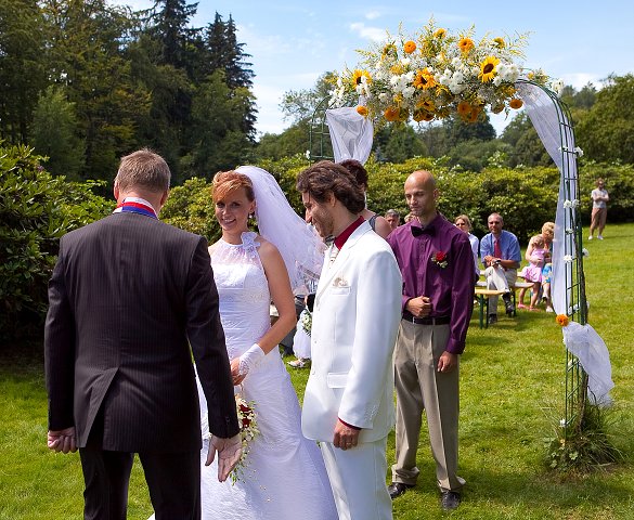 img00064.jpg