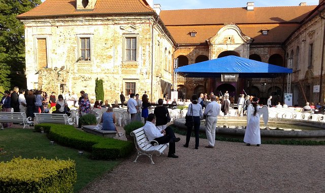 img00024.jpg