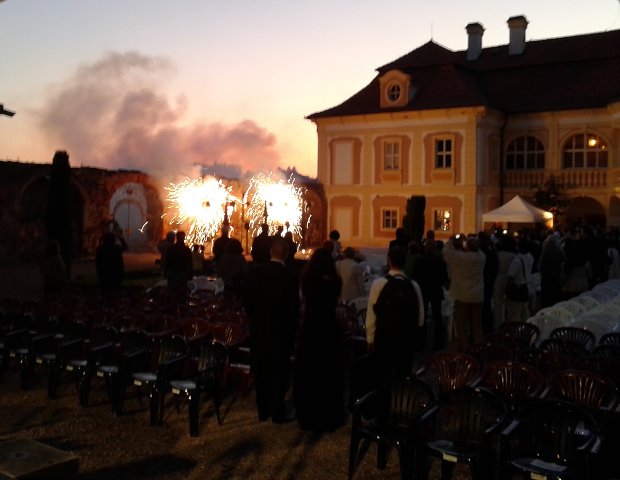 img00025.jpg