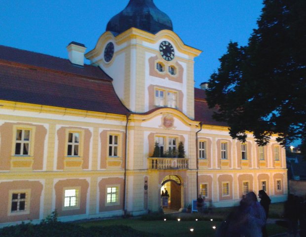 img00027.jpg