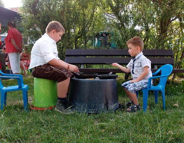 img00028.jpg