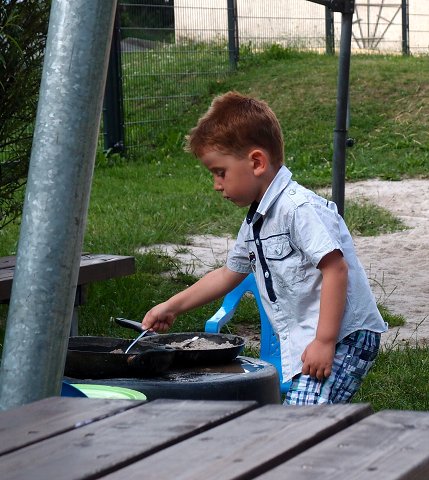 img00037.jpg