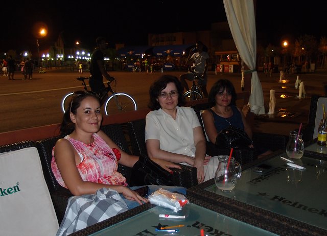 img00027.jpg