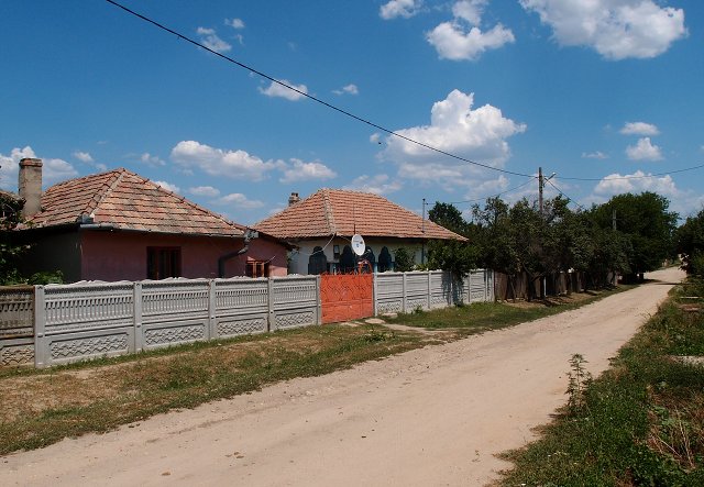 img00002.jpg