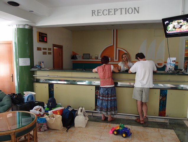 img00003.jpg