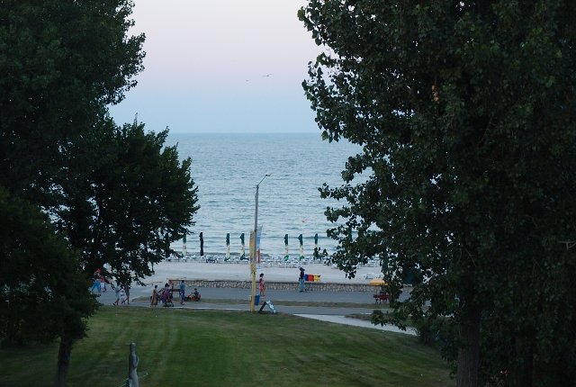 img00018.jpg