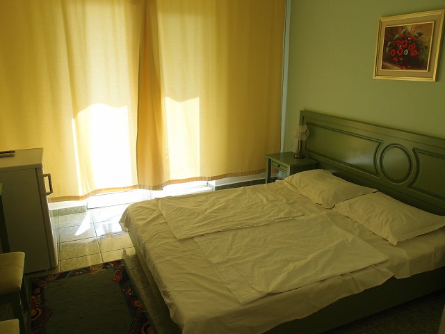 img00089.jpg