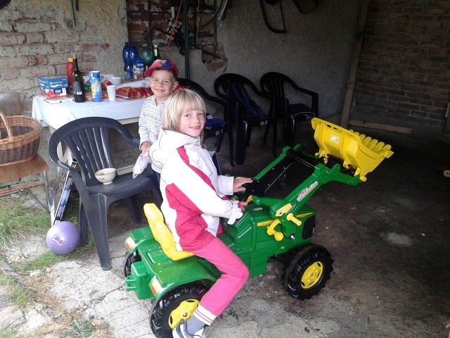 img00002.jpg