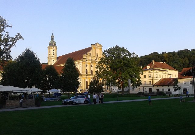 img00010.jpg